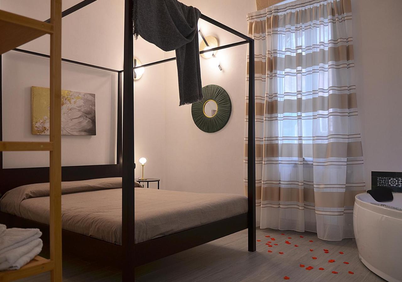 The Court Suites & Spa 타란토 외부 사진